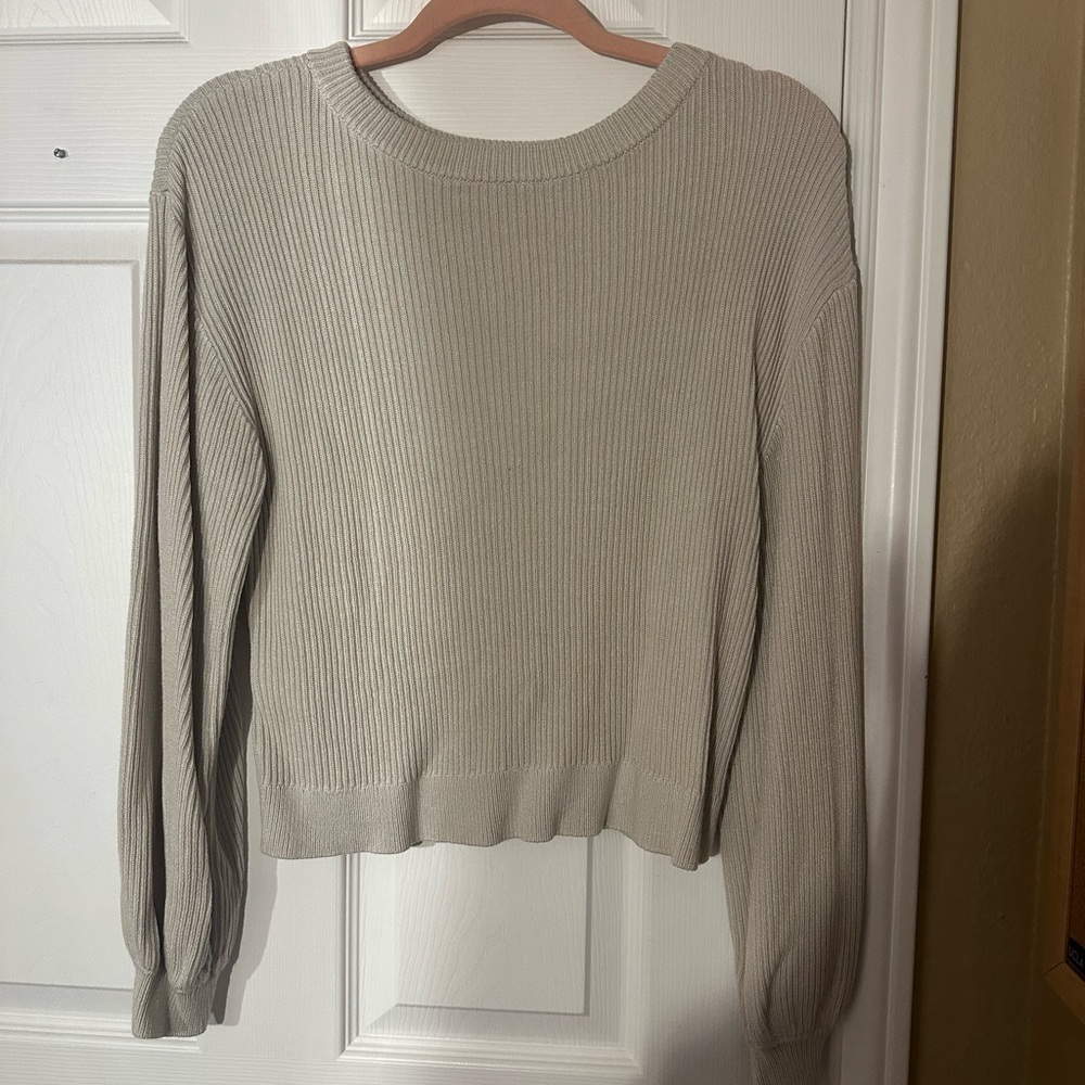 Lululemon reversible crossover sweater size 6 bone